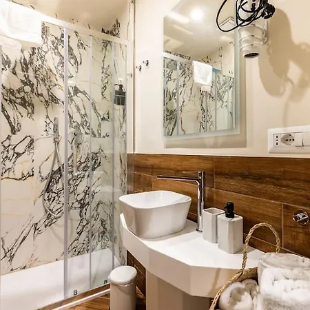 Guest house La Carica Dei 101 3*